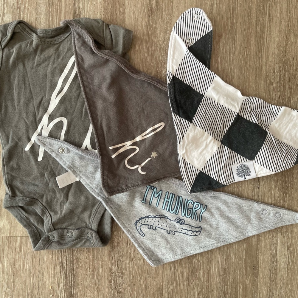 Onesie Bib lot
